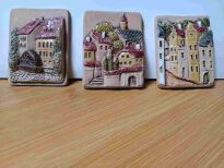 3 ceramiczne obrazki z zabudową miejską