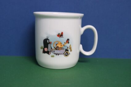 Kubek Porcelán Thun dla dzieci z krecikiem wiozącym narzędzia na taczce