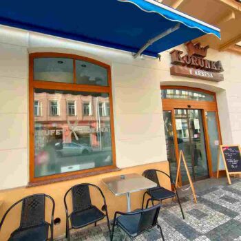 Jídelna Korunka u Arbesa - tacovka jak sprzed lat