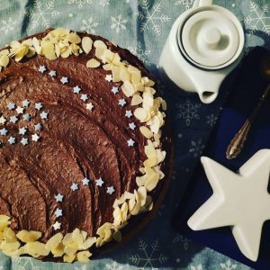 Černý mandlový dort-czyli tort wymagający autorskiego  tuningu.